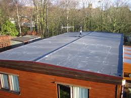 Flat residential roof before silicone coating application. Ideal candidate for waterproofing and energy-efficient silicone roof restoration.